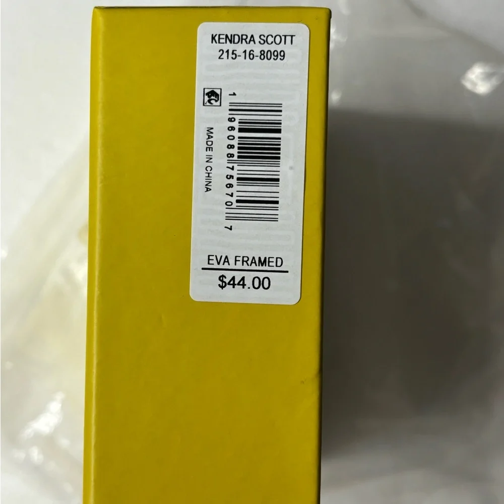 Kendra Scott Blue and Gold Necklace with Striking‎ Pendant NEW - Picture 8 of 8